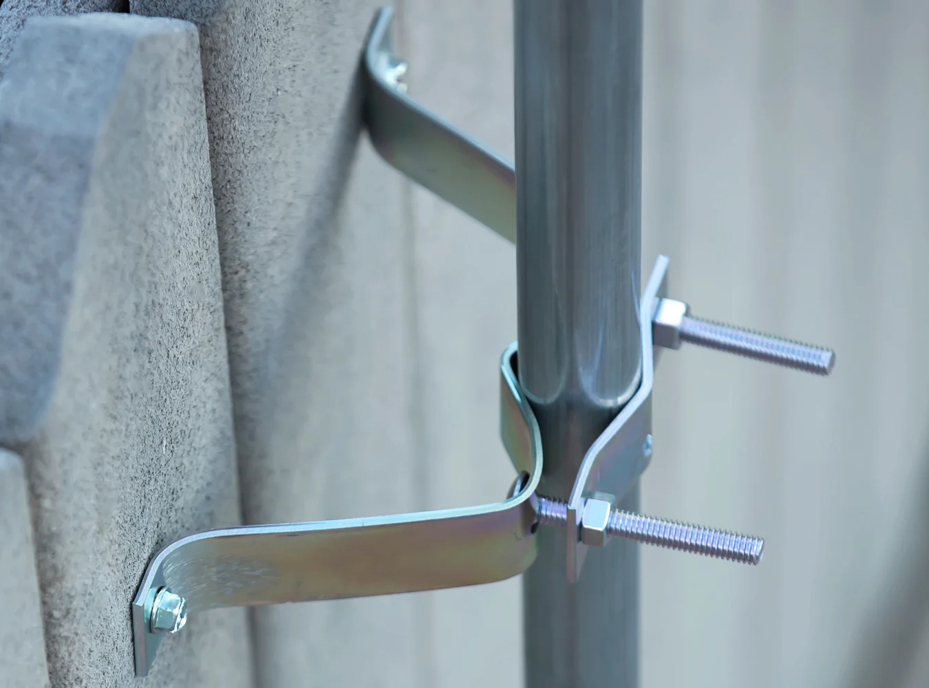 3" Heavy Duty Wall Mount - Image 4