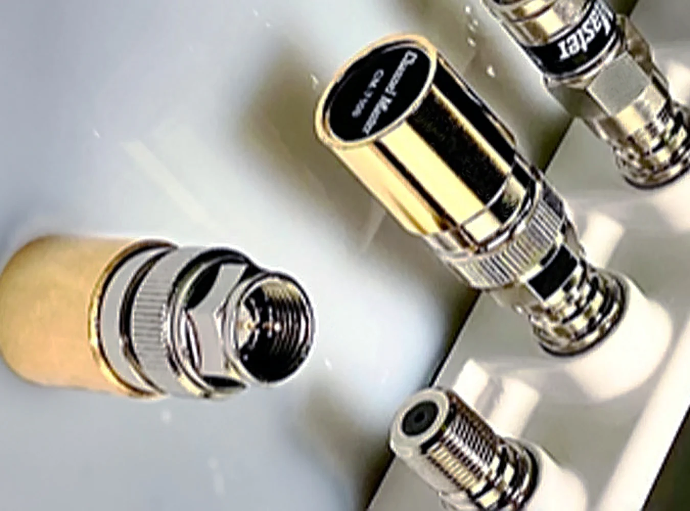 Professional-Grade Antenna Port Terminator - Image 2